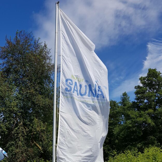 Sauna Wunsiedel, Fahne mit Vereinslogo